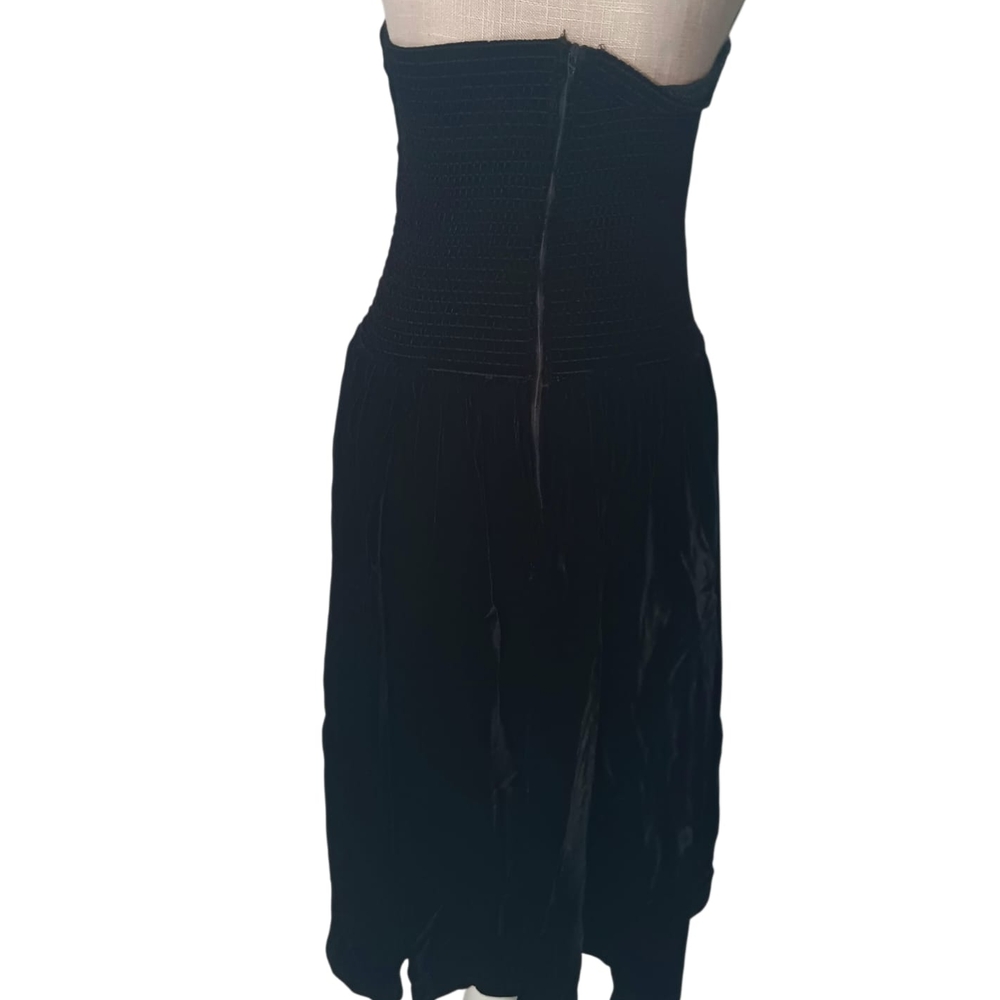 Chic Strapless Black Dress